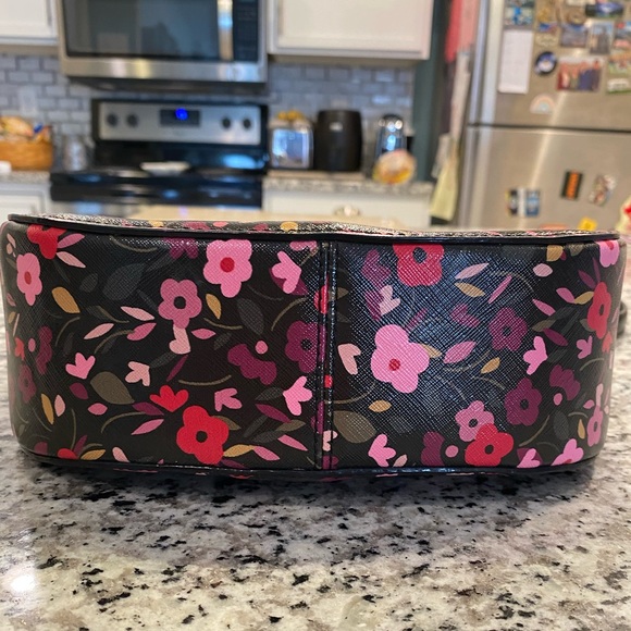 Floral Kate Spade Crossbody Bag - Picture 4 of 7